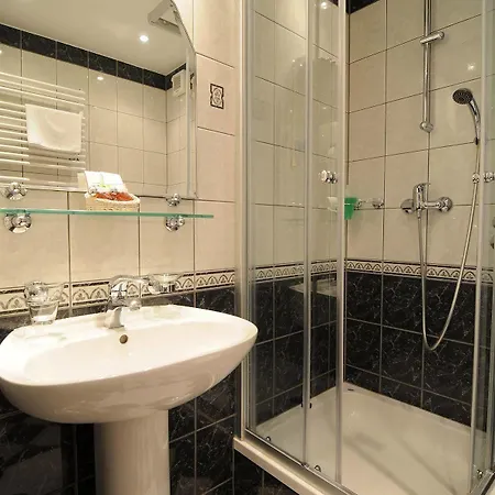 Rosina Hotel 4*