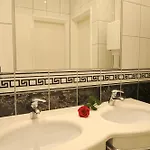 Rosina Hotel 4*