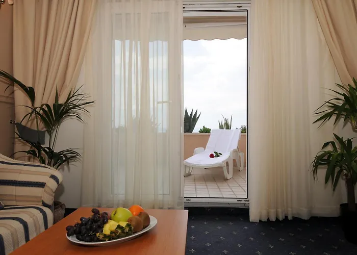 Rosina 4* Макарська