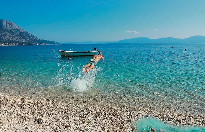 Ξενοδοχείο Rosina 4*