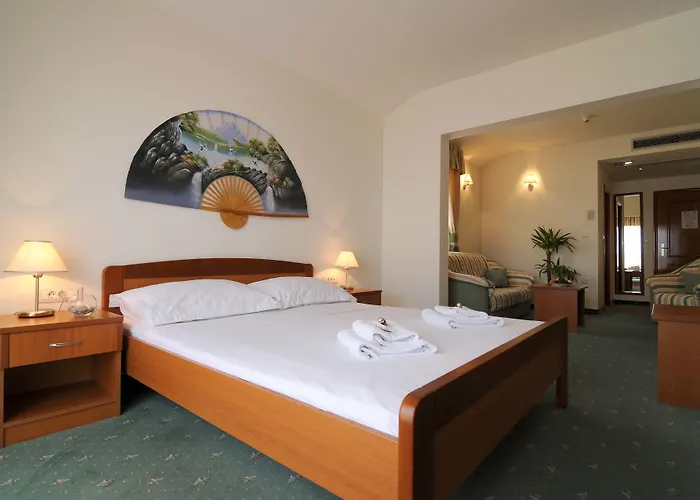 Rosina Макарска